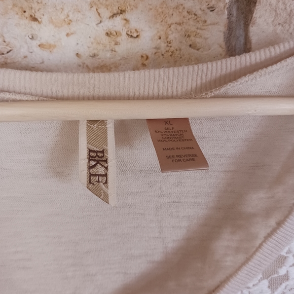 BKE longsleeve tee with lace cream size XL - Picture 2 of 6